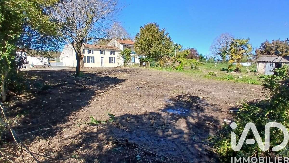 Photo 2 - Terrain à SAINT-GEORGES-DES-COTEAUX