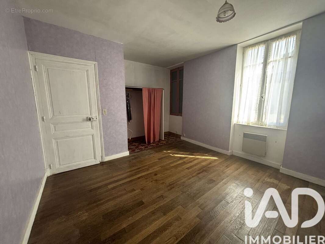 Photo 8 - Maison à LES BORDES