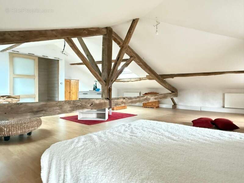 Maison à SAINT-VICTURNIEN