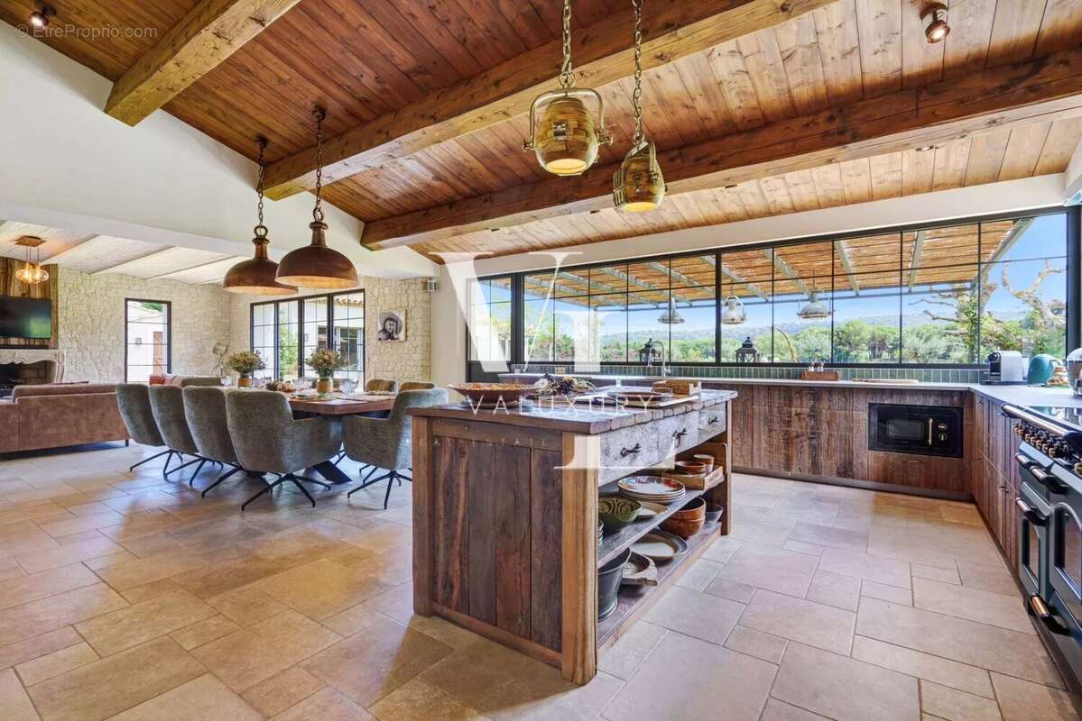 Maison à RAMATUELLE