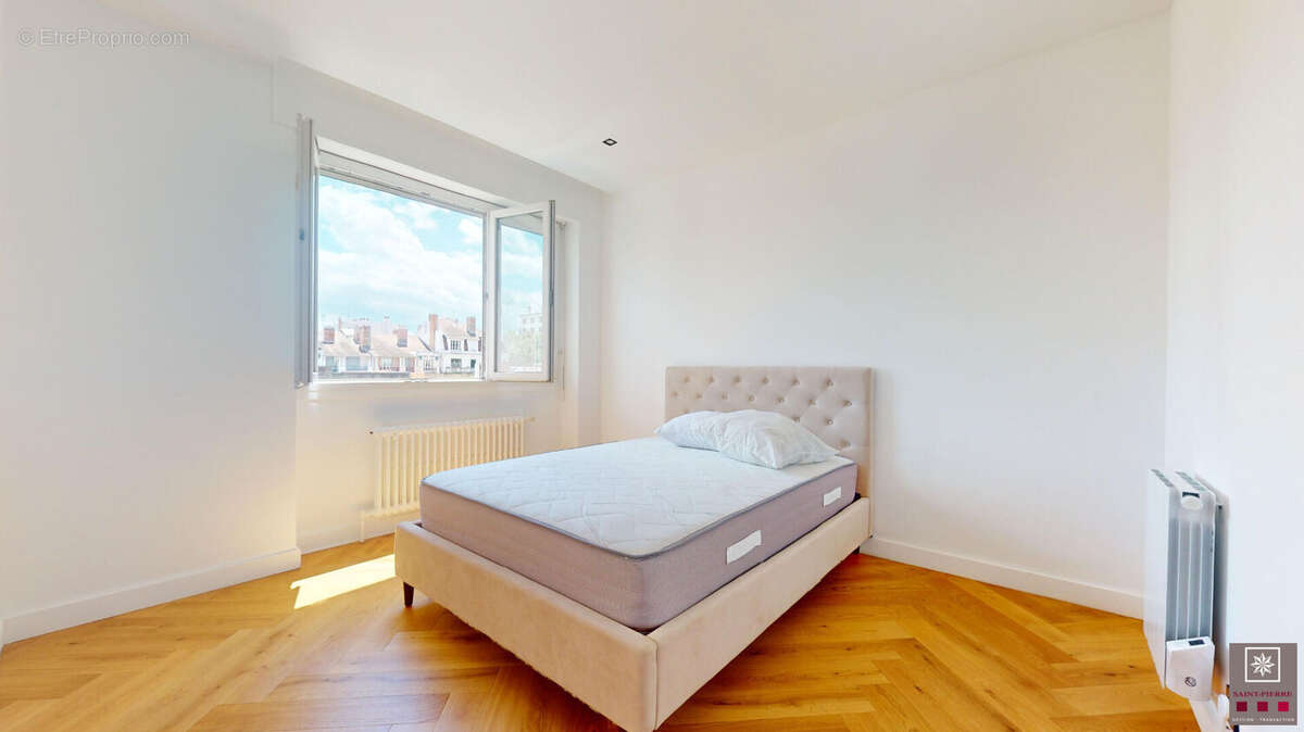 Appartement à LYON-6E