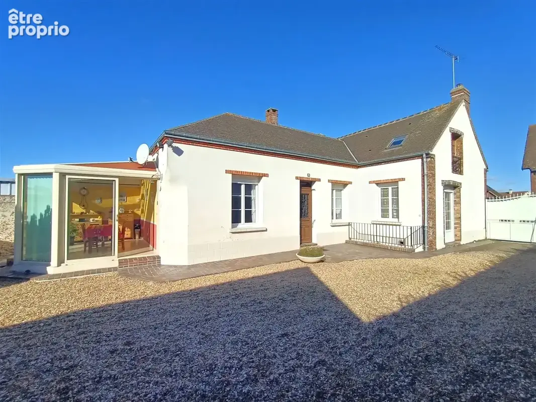 Maison à BREZOLLES