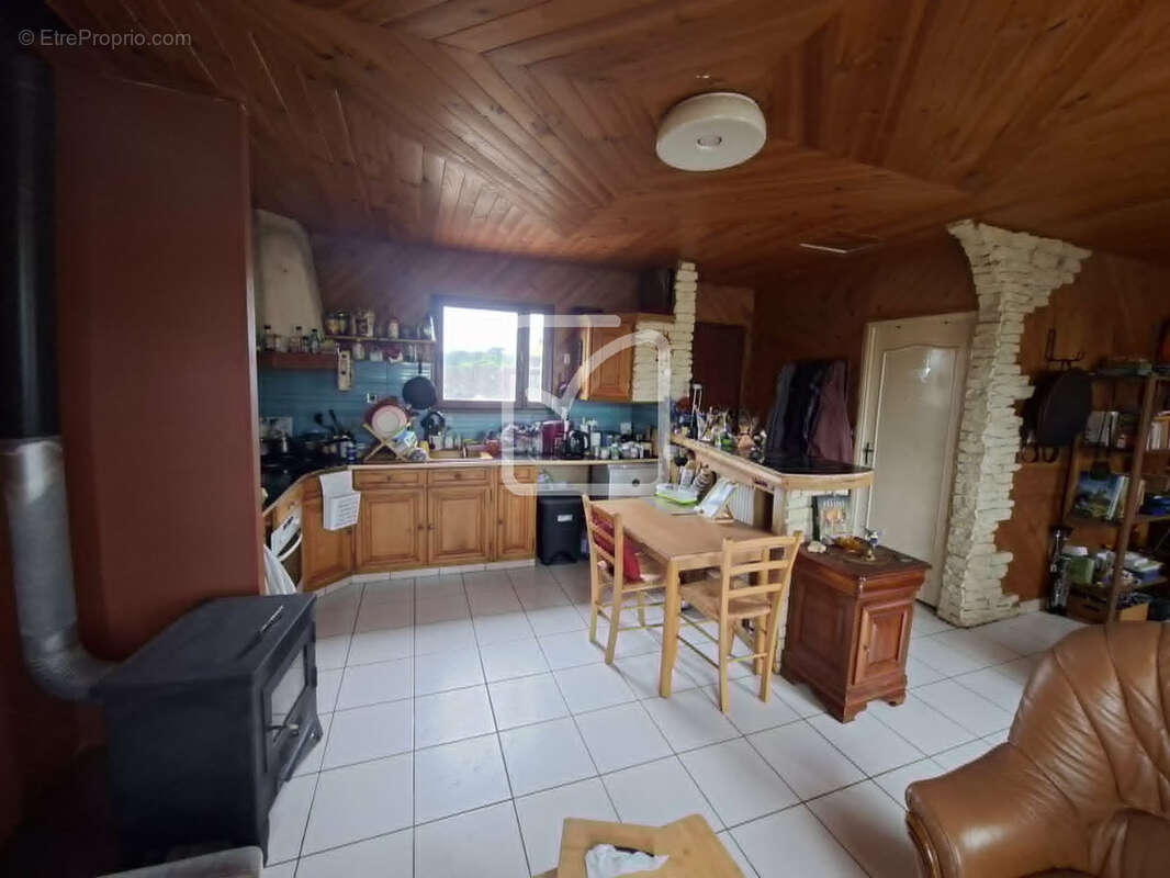 Maison à CONCORET