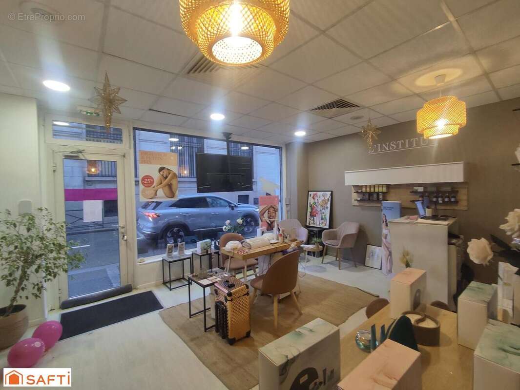 Photo 3 - Commerce à MANTES-LA-JOLIE