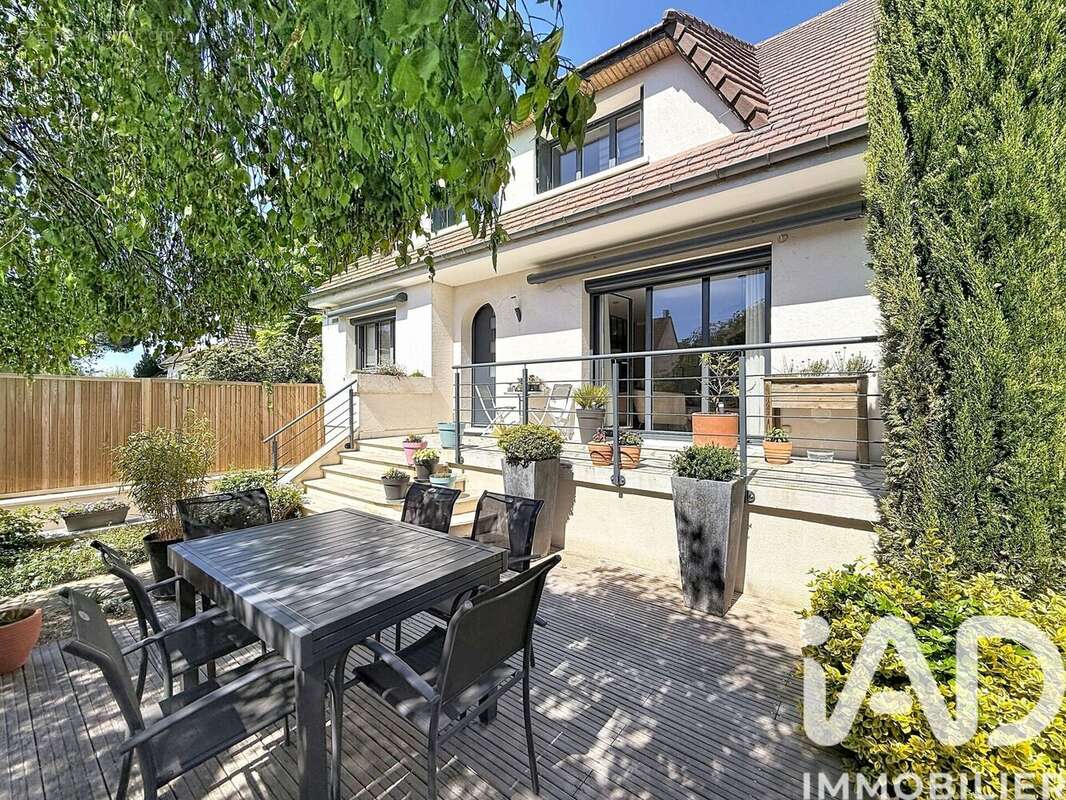 Maison 174 m² à Ballainvilliers  - photo 5