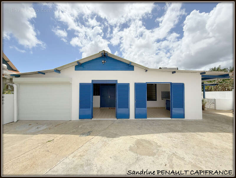 Appartement à KOUROU