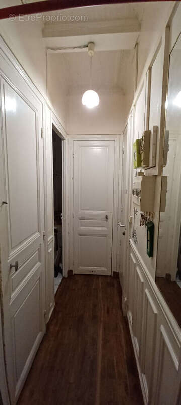 Appartement à PARIS-18E