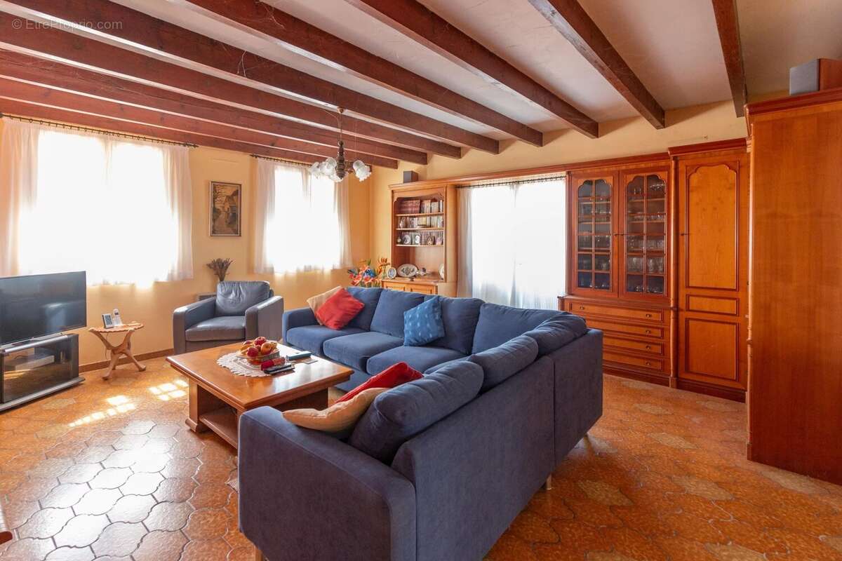 Spacieuse maison à la campagne avec piscine près de Cognac - photo 6