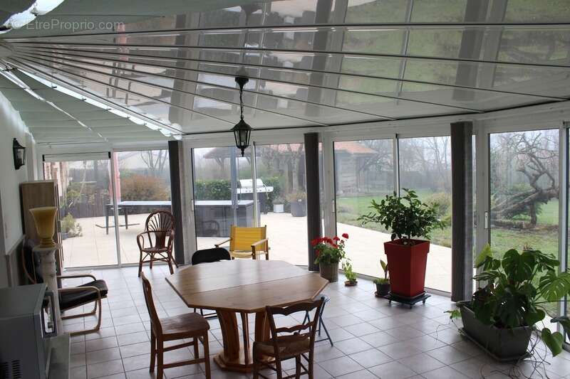 Dpt Maine et Loire (49), à vendre proche  de Cholet, maison de caractère avec 6 chambres sur 3750 m² de terrain + dépendance - photo 12