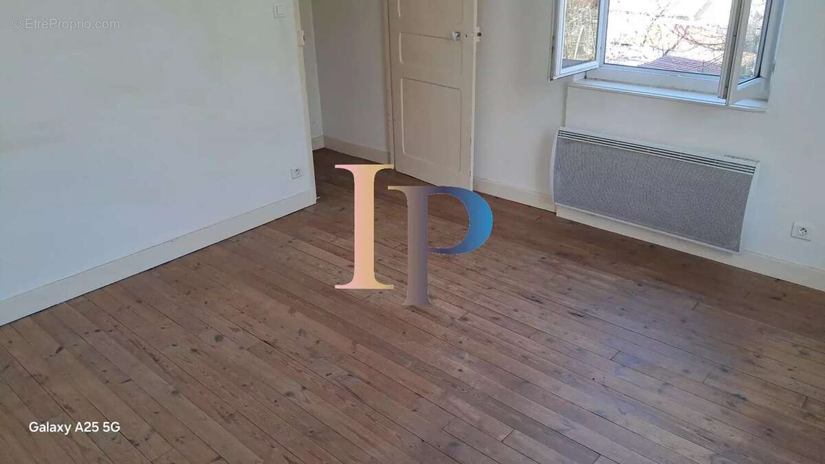 Maison à PARAY-LE-MONIAL