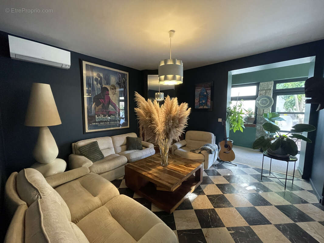 Maison à SAINT-HIPPOLYTE