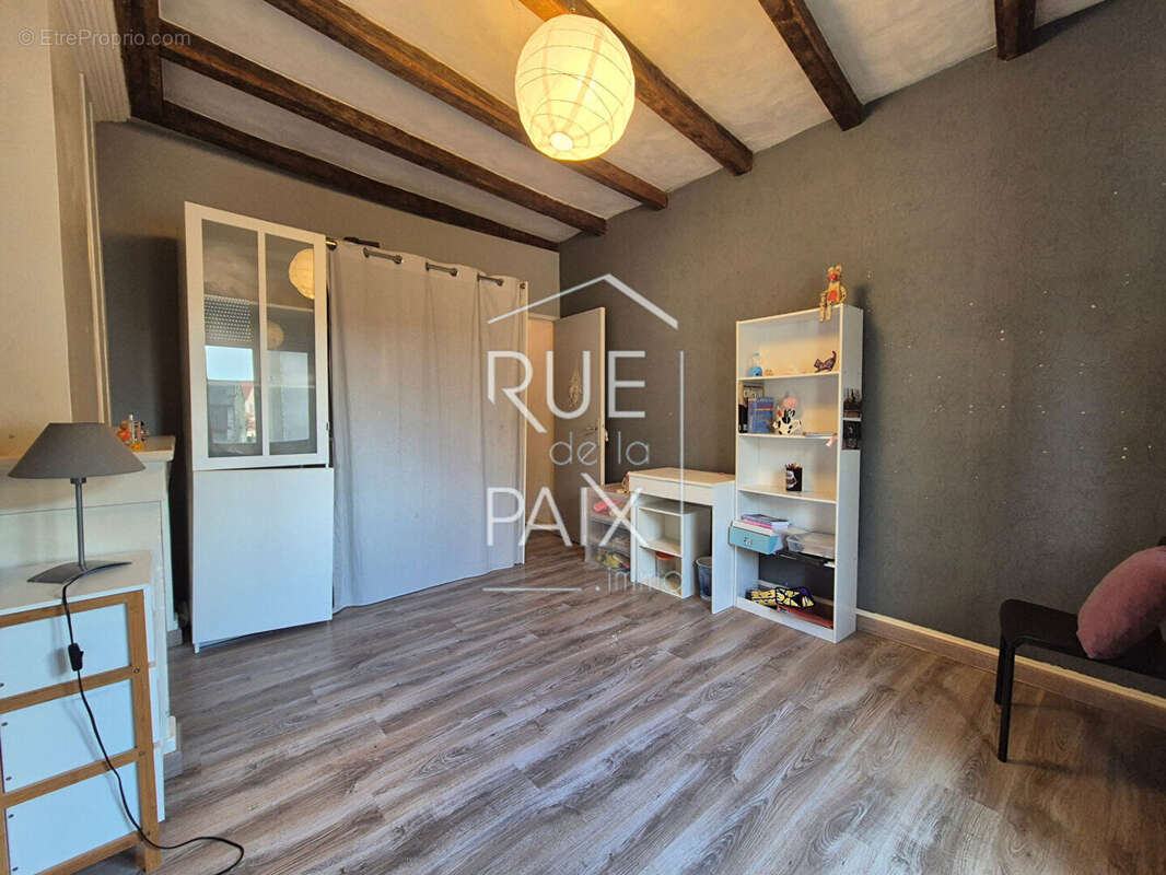 Maison de ville - 3 chambres - 100m² avec cour - photo 6