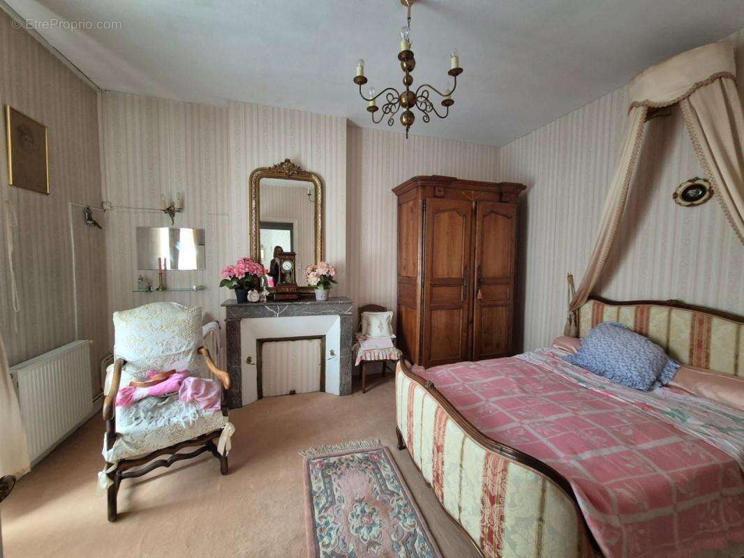 Maison à COCUMONT
