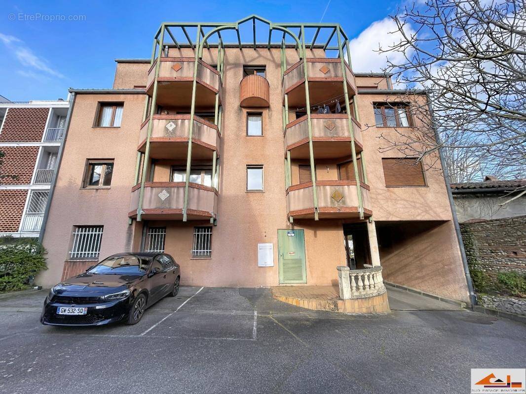 Appartement à RAMONVILLE-SAINT-AGNE