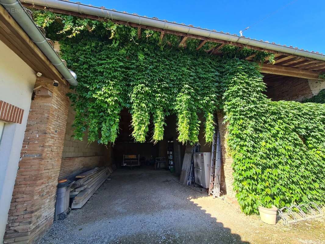 Maison à CASTELMAUROU
