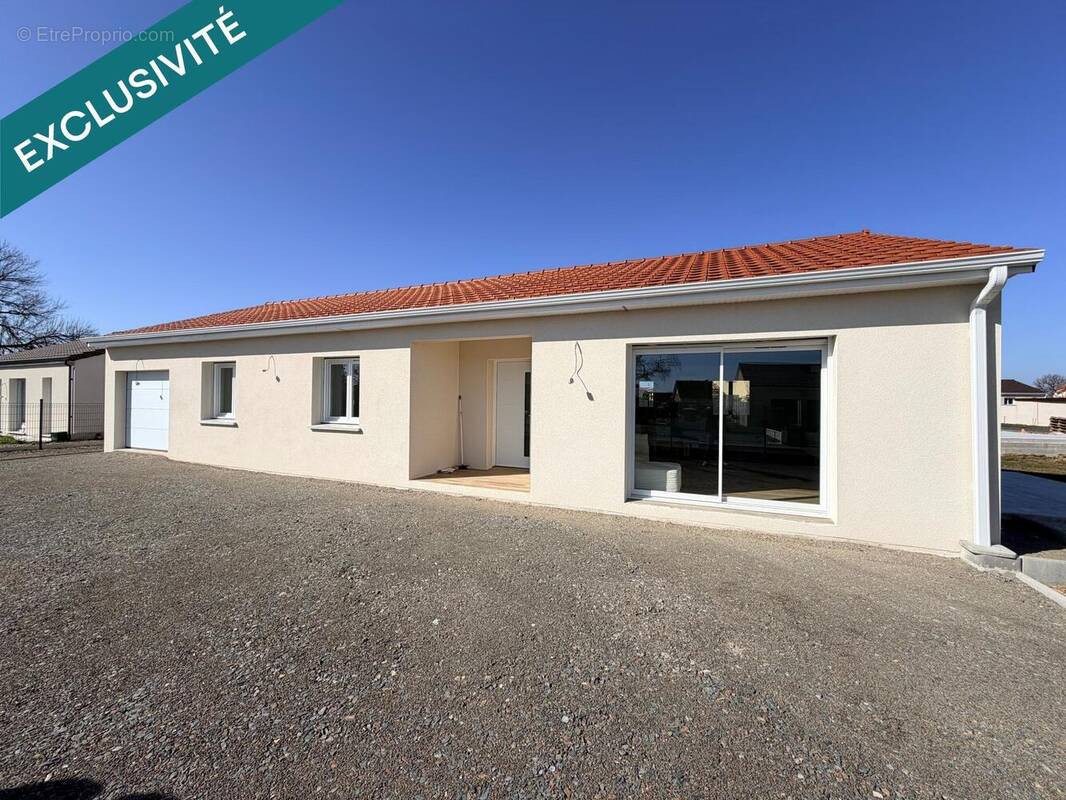 Photo 1 - Maison à BROUT-VERNET