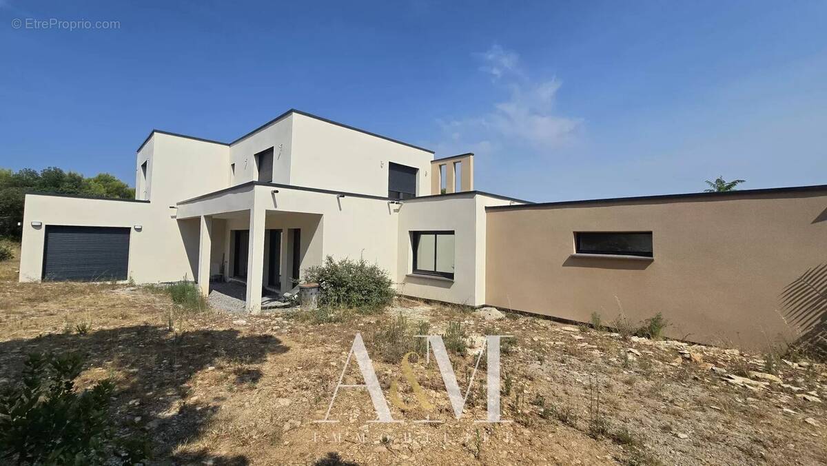 Villa contemporaine de 175 m² sur 3 000 m² de terrain – Prestations haut de gamme à finaliser - photo 3