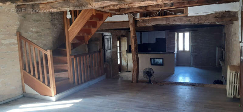 Propriete à vendre 9 pièces Proche de LALBENQUE (46) - photo 10