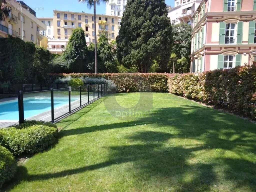 Appartement à MENTON