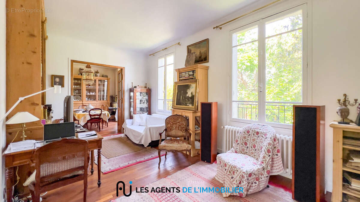 Maison à NANTERRE