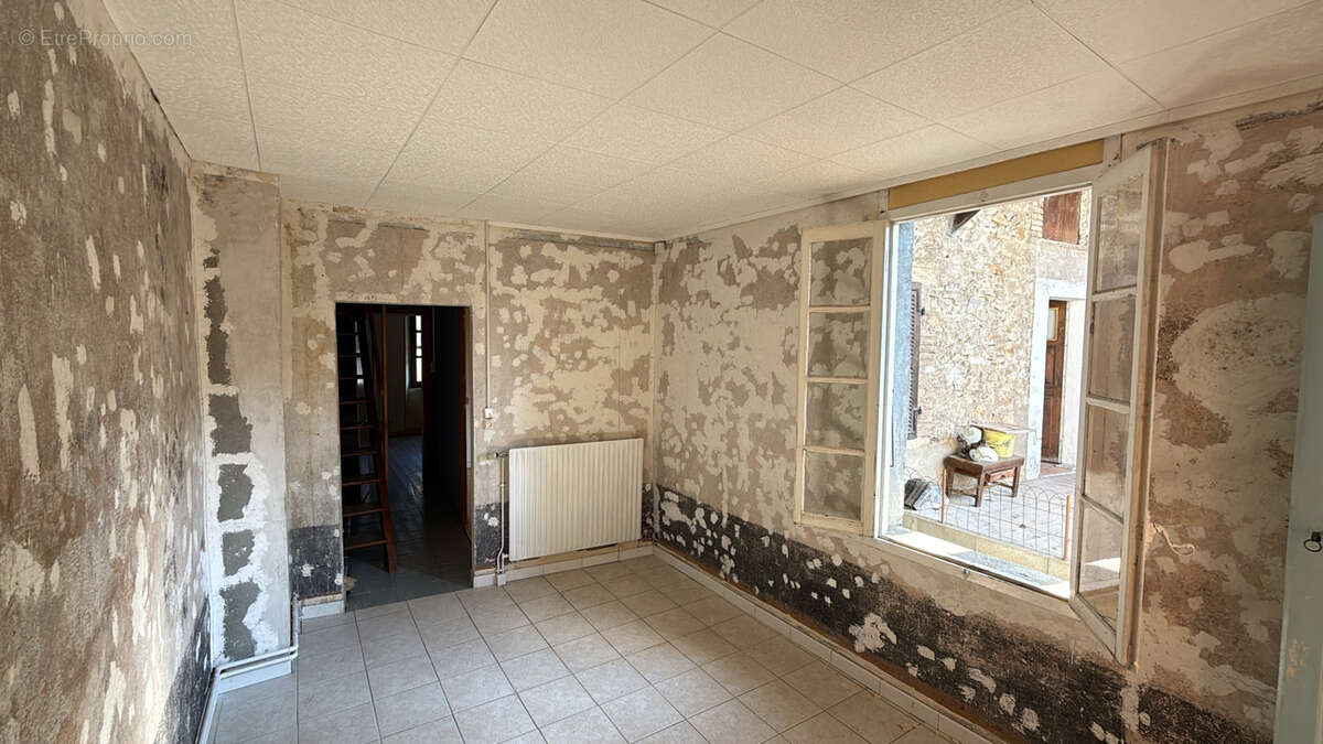 Maison à LACHAPELLE-SOUS-AUBENAS