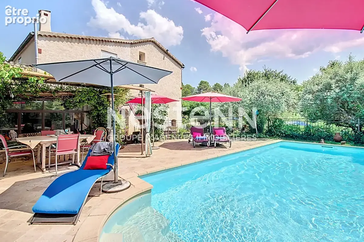 A VENDRE DRAGUIGNAN Bastide 3 suites parentales PISCINE terrain de 4000 m² - photo 15