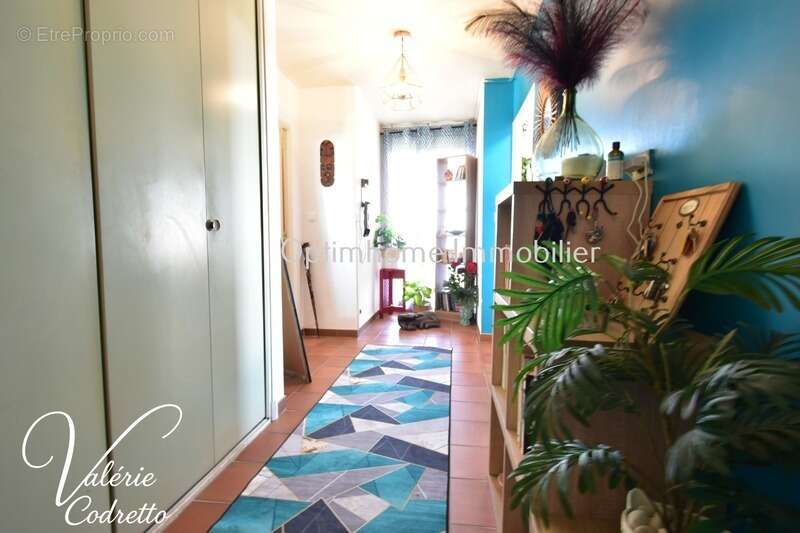 Appartement à HYERES