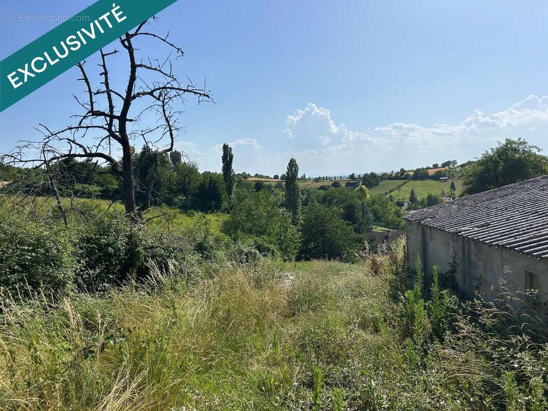 Terrain 1746 m² à Le Vernet  - photo 2
