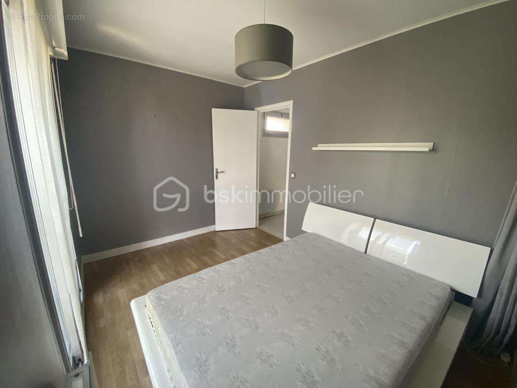 Appartement à NEUILLY-PLAISANCE