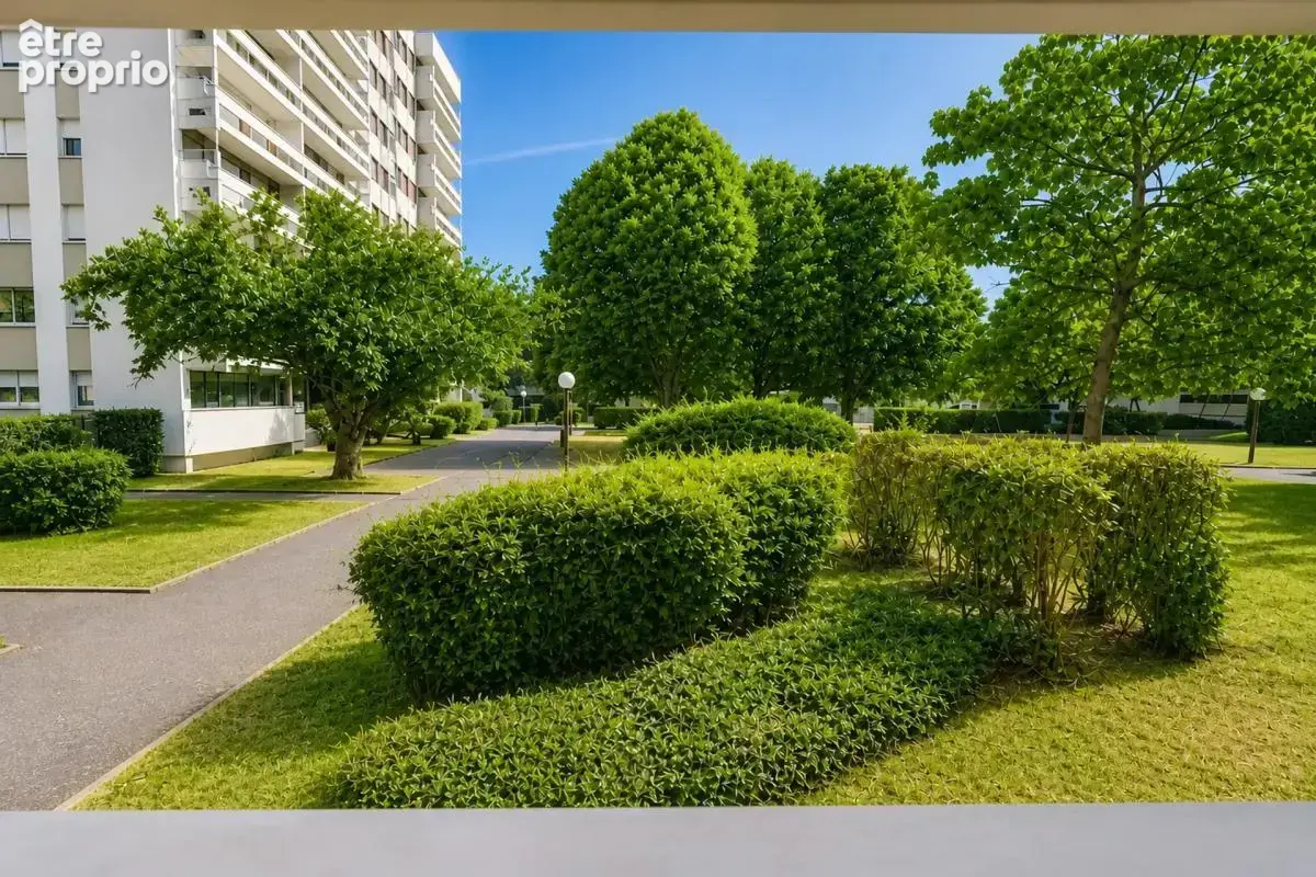 Appartement F4 de 76m2 en rez-de-chaussée dans résidence rénovée - photo 10