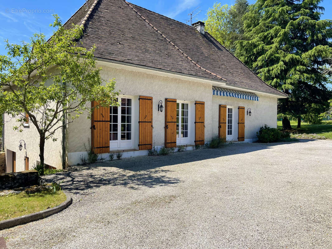 Maison à VILLAMBLARD