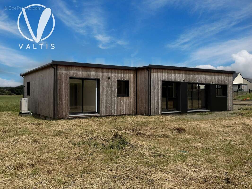 Maison 99 m² à Saint-Denoual  - photo 2