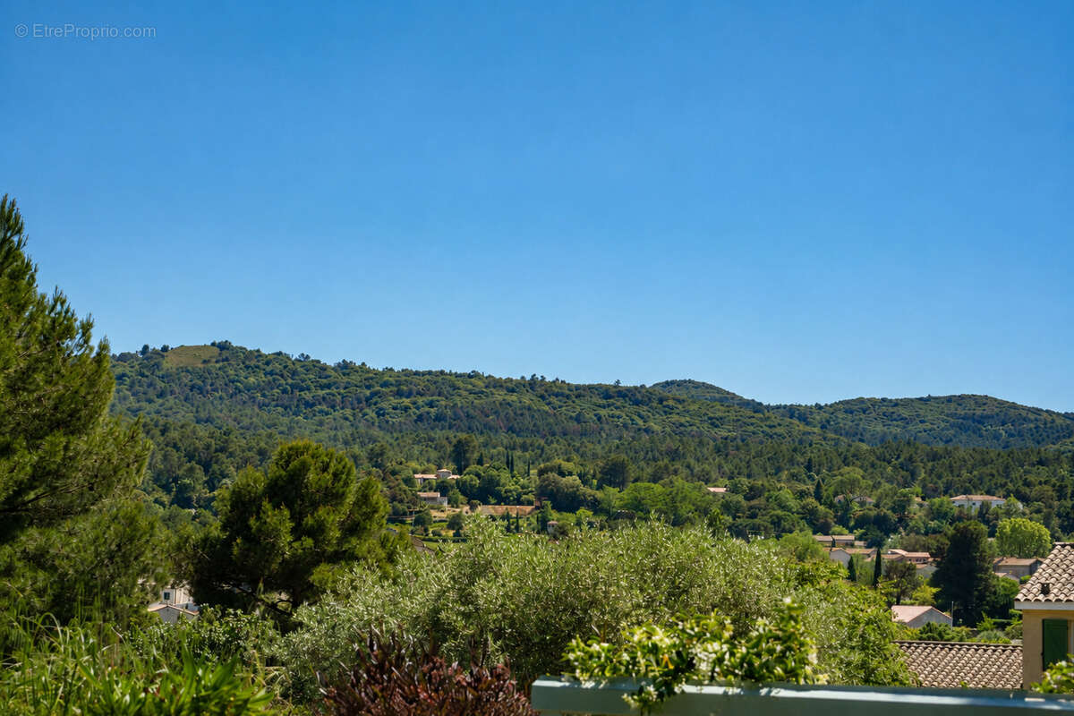 Superbe Villa sur Palaja avec piscine et vue exceptionnelle - photo 15