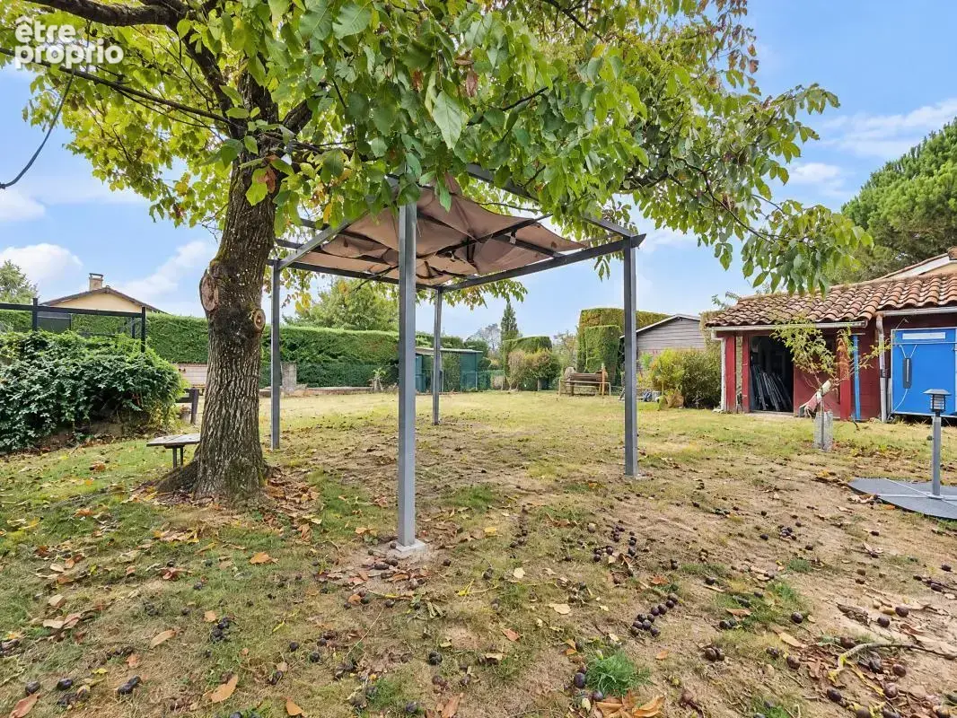 Maison - 3 Chambres - 1 Bureau - Garage - Cave - Terrasses - Jardin - photo 22