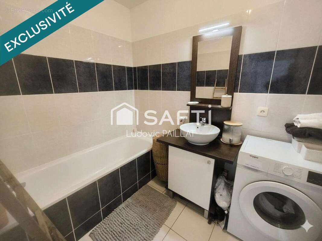 Photo 6 - Appartement à PAREMPUYRE