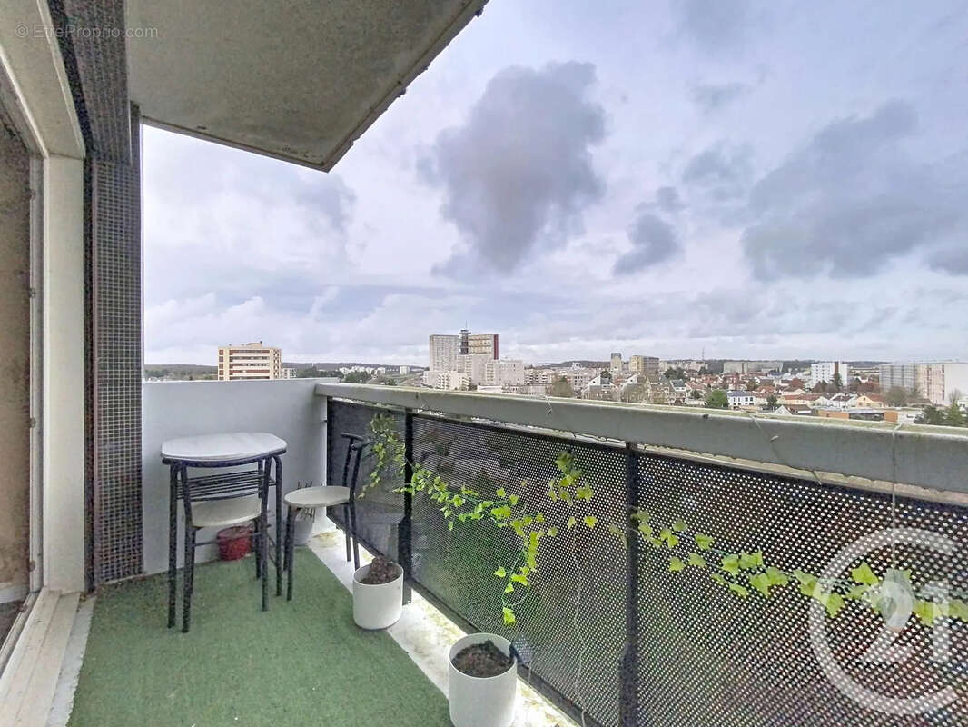 Appartement à LE MEE-SUR-SEINE