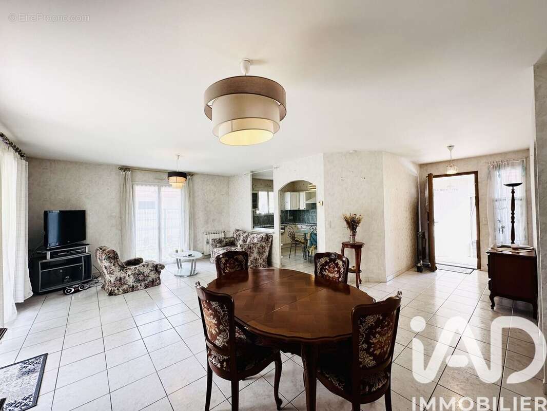 Photo 3 - Maison à LONS