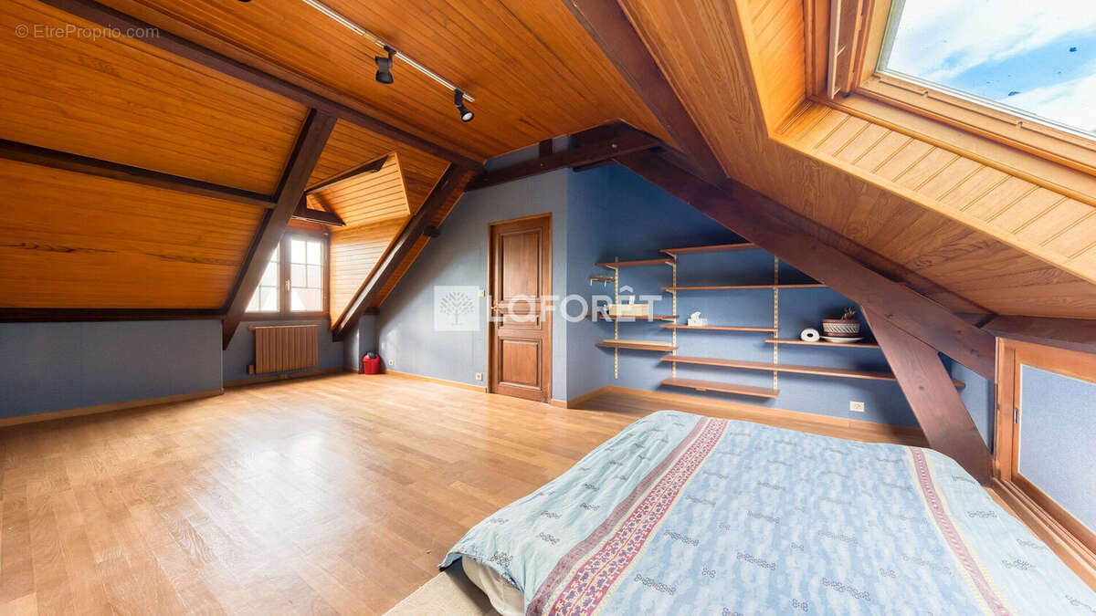 Maison à ROISSY-EN-BRIE