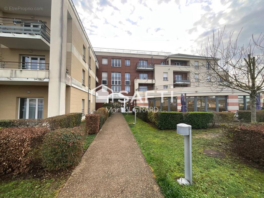 Photo 1 - Appartement à SAINT-DOULCHARD