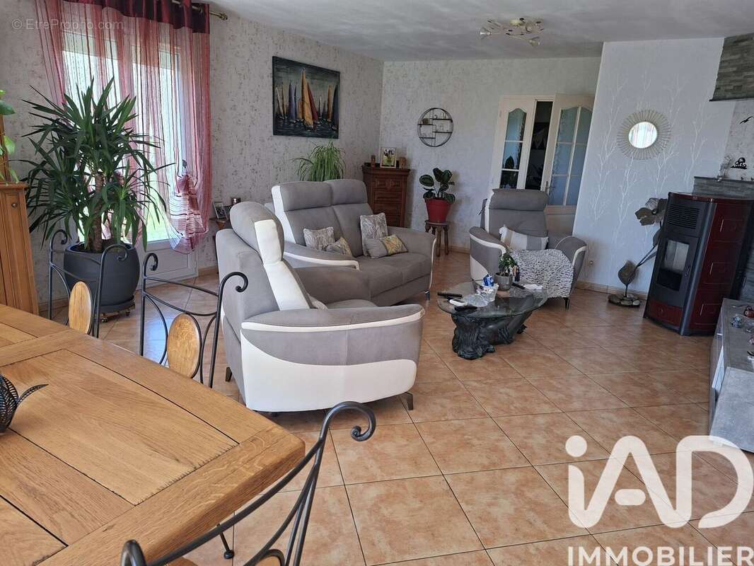 Maison 175 m² à Bragny-Sur-Saone  - photo 4