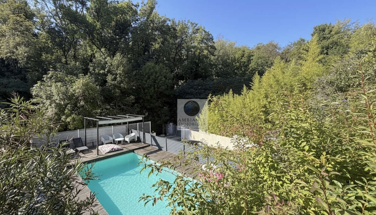 Maison à SAINT-PERAY