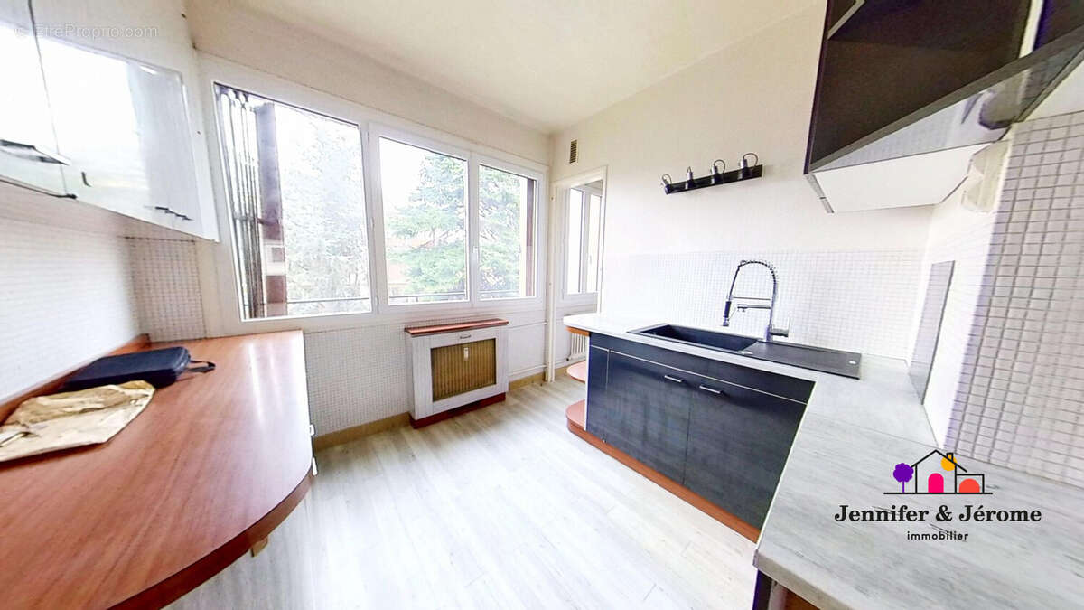 Appartement à ENGHIEN-LES-BAINS