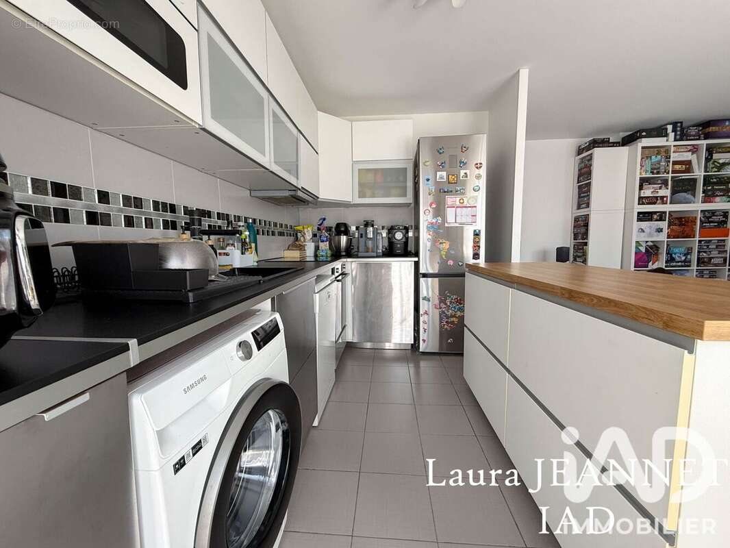 Appartement 81 m² à Cergy  - photo 3