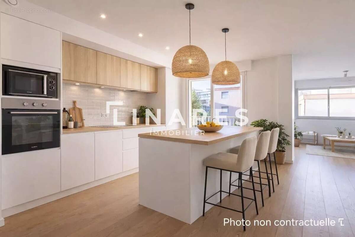 Appartement à MARSEILLE-8E