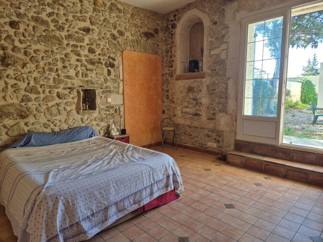 Appartement à PONT-SAINT-ESPRIT