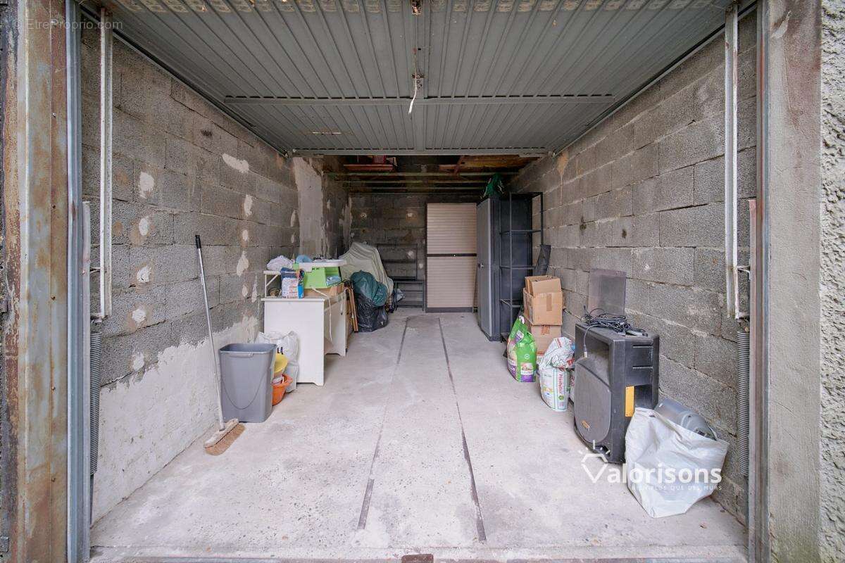 Appartement à SAINT-LAURENT-DE-MURE