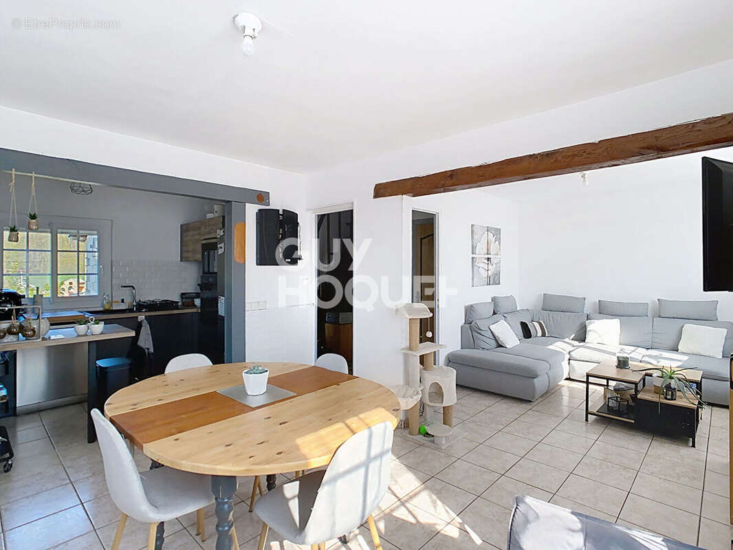 Maison à BONNEUIL-EN-VALOIS