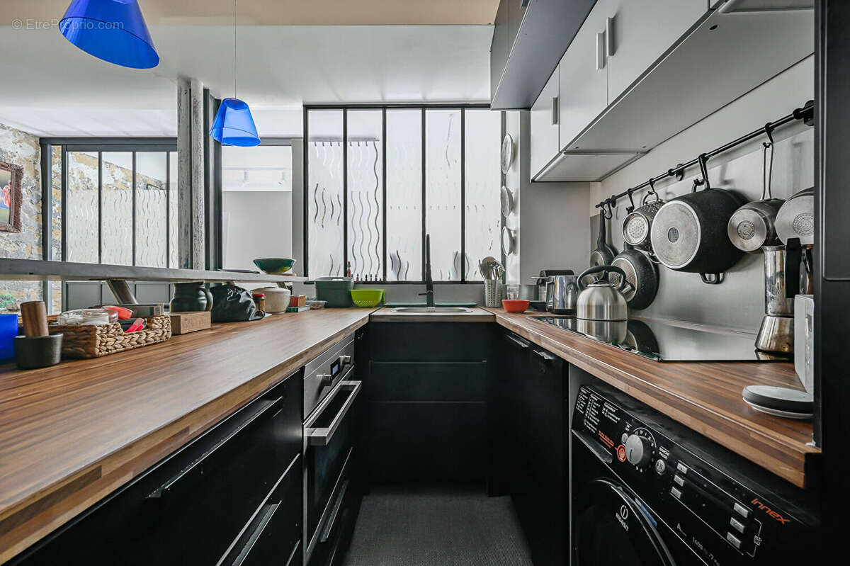 Appartement à PARIS-14E
