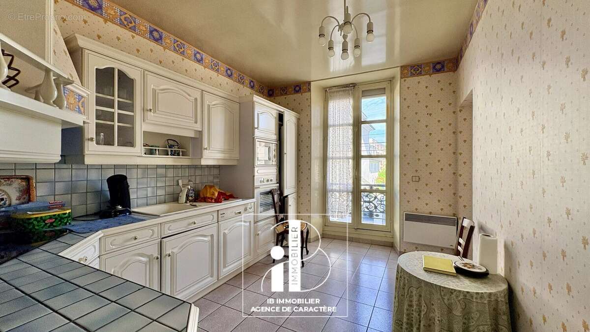 Appartement à FONTAINEBLEAU