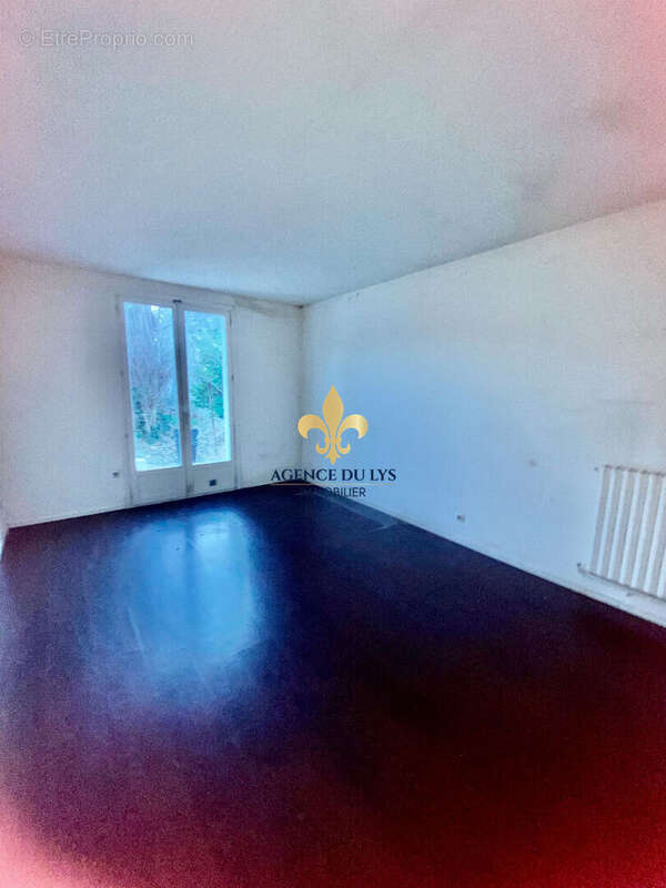 Appartement à COYE-LA-FORET